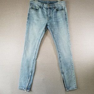 MNMI Light Wash Athletic Skinny Jeans